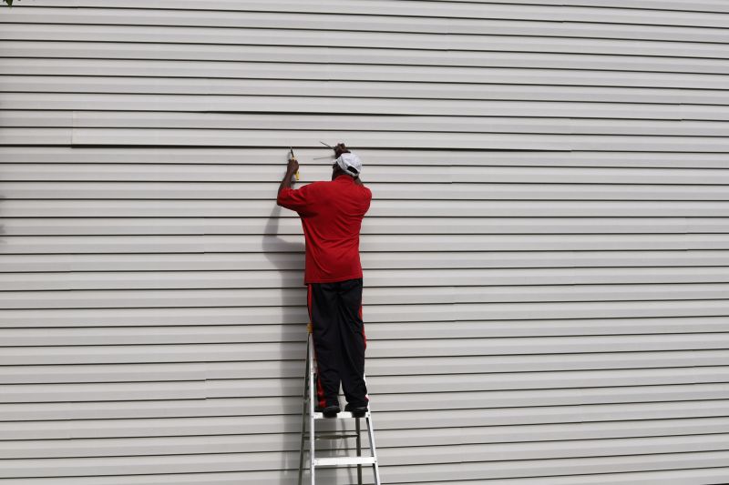 Vinyl Siding Repair - Image 5