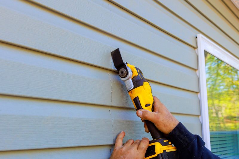 Vinyl Siding Repair - Image 6